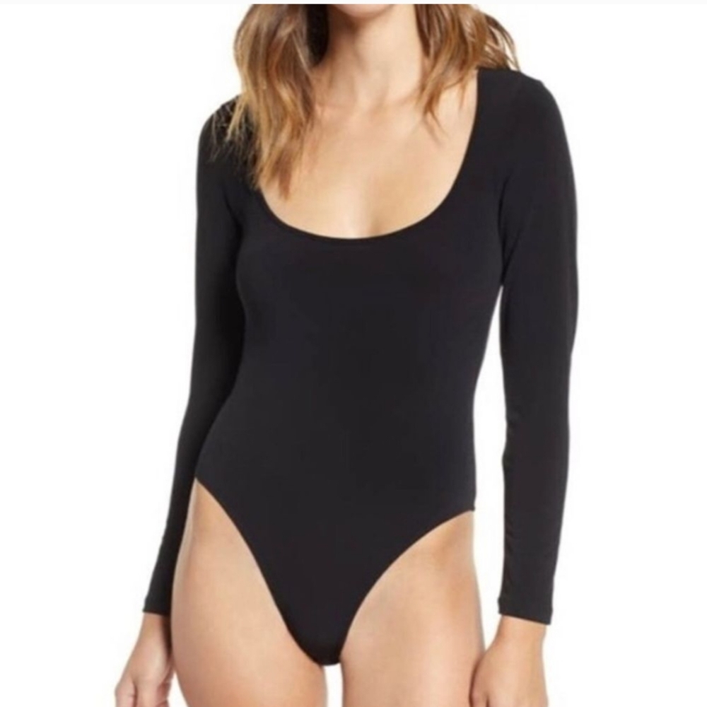 leith black bodysuit
